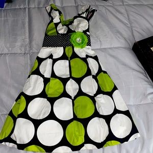 Girl Easter dress. Girls Aline dress with bow around the waist. Sleeveless dress